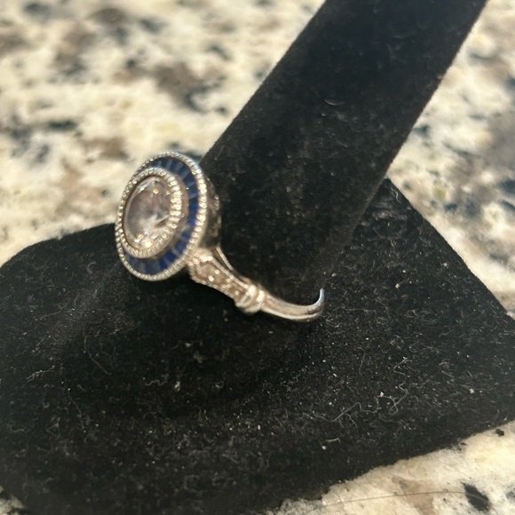 Contessa Di Capri Sterling Silver Ring SIZE 7 - Picture 8 of 9